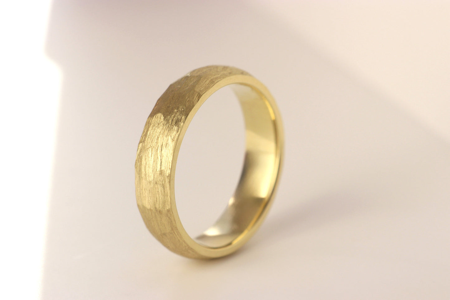 18K Yellow Gold Hammered Wedding Band