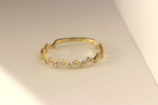 14K Yellow Gold Wave Ring