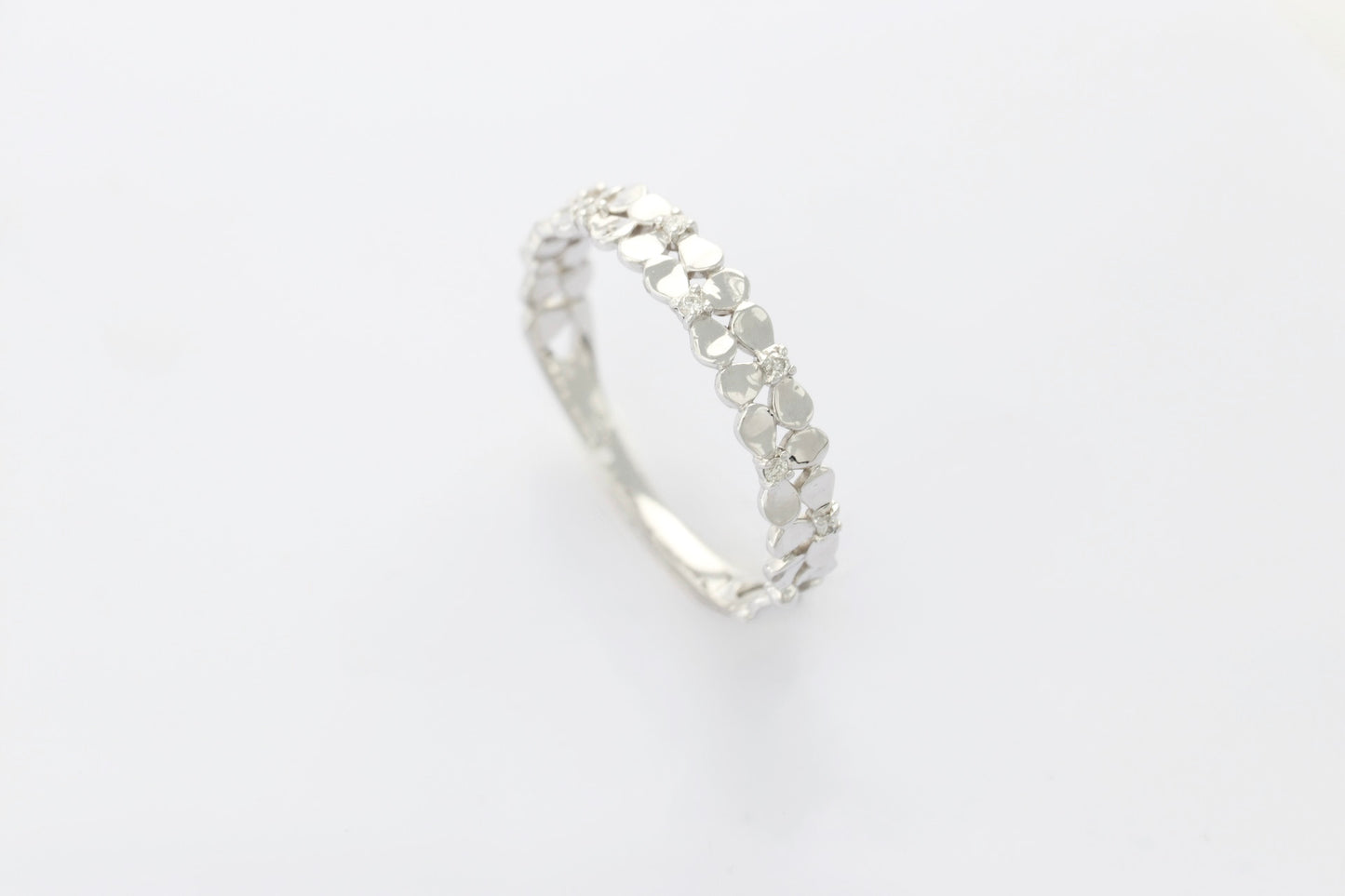 14K White Gold Ring